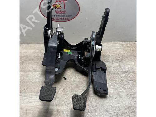 Used Pedal CHEVROLET CRUZE Hatchback (J305) 1.7 D (131 hp) 20612368