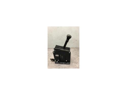 Used Gear lever LAND ROVER 88/109 MK III Closed Off-Road Vehicle 2.3 D 4x4 (63 hp) 29231135