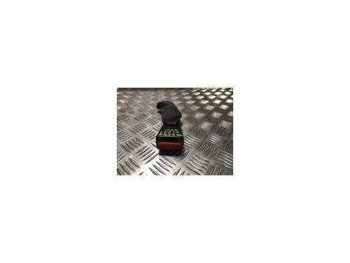 Used Seat buckle BMW 1 (F21) 116 d (116 hp) 27840326