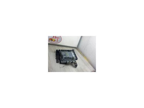 Used Engine control unit (ECU) RENAULT MEGANE II (BM0/1_, CM0/1_) 1.5 dCi (BM1E, CM1E) (106 hp) 13275145