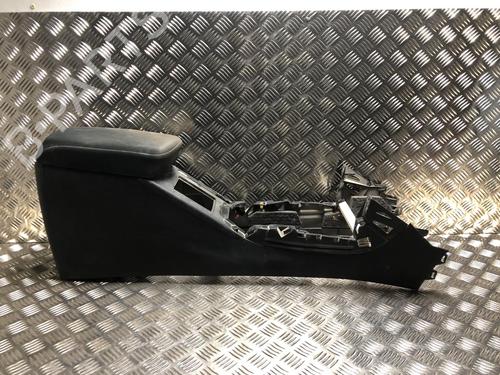 Mittelkonsole TOYOTA RAV 4 III (_A3_) 2.2 D 4WD (ALA30_, ALA30R) (150 hp) 31201703