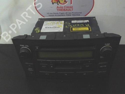 Used Radio TOYOTA AVENSIS (_T25_) 2.0 D-4D (CDT250_, CDT250R) (116 hp) 12970296