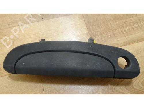 Used Front left exterior door handle HYUNDAI GETZ (TB) 1.1 (63 hp) 13267889