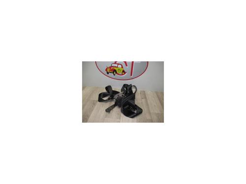 Used Rear right seatbelt VW TOURAN (1T1, 1T2) 1.9 TDI (100 hp) 29318391