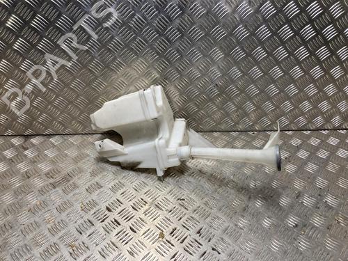Used Windscreen washer tank NISSAN JUKE (F15) 1.5 dCi (110 hp) 31197846