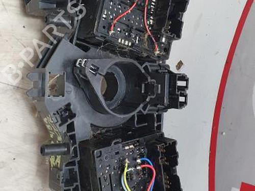 Commodo Essuie Glace / Phare DACIA DOKKER MPV (KE_) 1.5 dCi (KEAJ, KEAH) (90 hp) 31187798