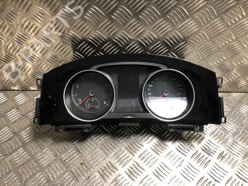 Used Instrument cluster VW GOLF VII (5G1, BQ1, BE1, BE2) 1.4 TSI (122 hp) 31245193