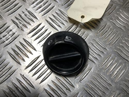Used Headlight switch RENAULT KANGOO (KC0/1_) 1.9 dCi 4x4 (84 hp) 32143195