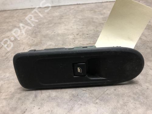 Used Right front window switch CITROËN C5 III Break (RW_) 1.6 HDi 110 (112 hp) 21259210