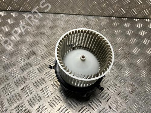 Used Heater blower motor Heater blower motor FORD KA (RU8) 1.2 (69 hp) 33217601 33217601