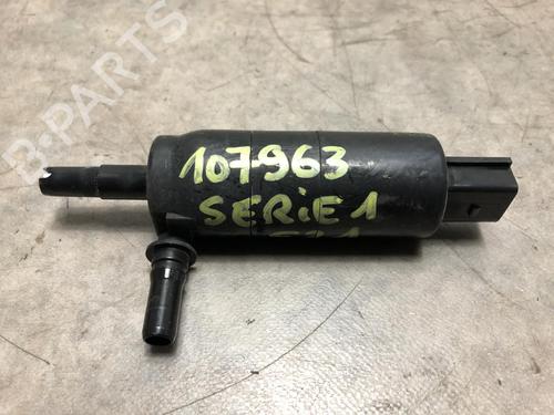Used Washer pump BMW 1 (F21) M 135 i (320 hp) 21055937