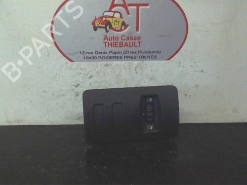 Used Headlight switch RENAULT CLIO III (BR0/1, CR0/1) 1.5 dCi (75 hp) 12963759
