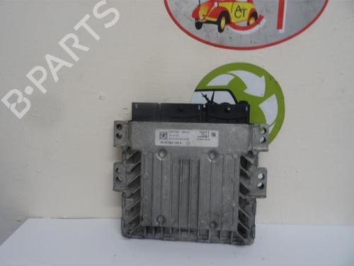 Used Engine control unit (ECU) MERCEDES-BENZ A-CLASS (W176) A 160 CDI / d (176.011) (90 hp) 28334393