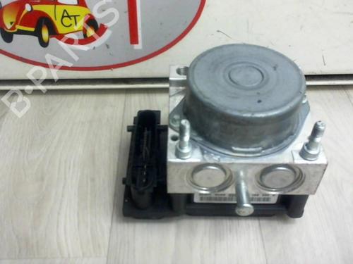 Used ABS pump DACIA SANDERO 1.5 dCi (68 hp) 13292371