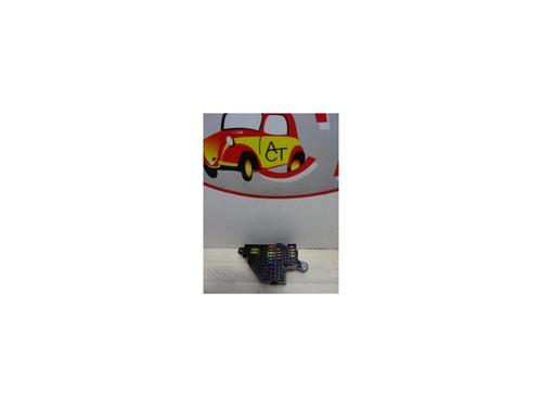 Zekeringkast VW GOLF V Variant (1K5) 1.9 TDI (105 hp) 28334035