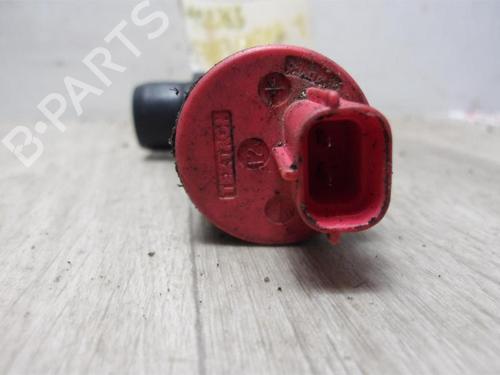 Washer pump LAND ROVER FREELANDER I (L314) 2.0 Td4 4x4 | BP13134136E24 