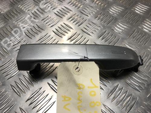 front-left-exterior-door-handle-toyota-auris-_e18_-12-nre185_-nre185r-6921102924-2012-2013-2014-2015-2016-2017-2018-21774374 main image