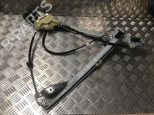 Rudehejsemekanisme ventre foran RENAULT LAGUNA III (BT0/1) 1.6 16V (BT04, BT0D, BT0U) (110 hp) 31244639