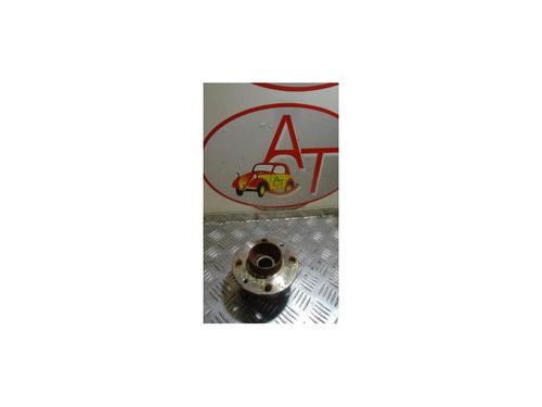 Achsschenkel links hinten für RENAULT TWINGO III (BCM_, BCA_) 1.0 SCe 70 (BCMB) (69 hp) 13134336