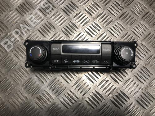 AC-Styringsenhed/Manøvreenhed AC-Styringsenhed/Manøvreenhed HONDA CIVIC VIII Saloon (FD, FA) 1.3 IMA (FA3, FD3) (95 hp) 33906085 33906085