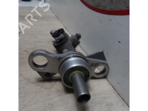 Brake master cylinder RENAULT MEGANE II Coupé-Cabriolet (EM0/1_) 1.5 dCi (EM1E) | BP13277027M77 