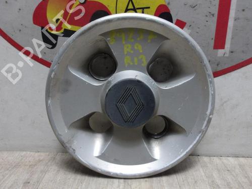 Tampa jante RENAULT 9 (L42_) 1.4 (L422, L42C) (60 hp) 30784523