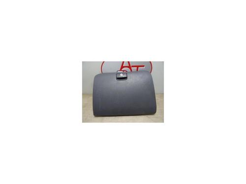 Used Glove box HYUNDAI TUCSON (JM) 2.0 CRDi All-wheel Drive (113 hp) 13226604