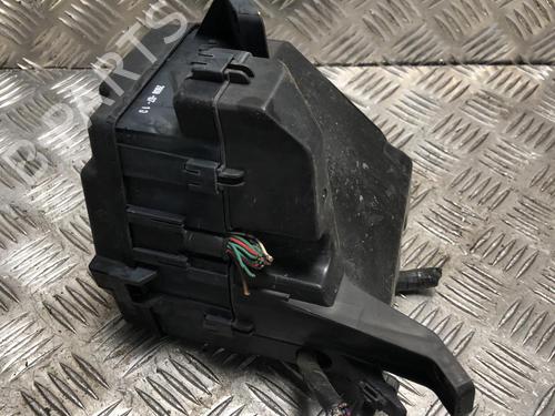 Fuse box TOYOTA YARIS (_P9_) 1.4 D-4D (NLP90_, NLP90R) | BP31201758E1