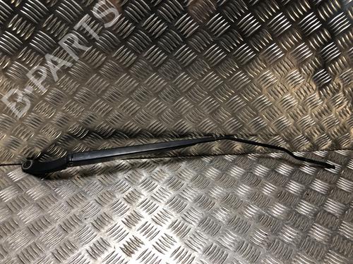 Used Front windshield wiper arm RENAULT MEGANE IV Hatchback (B9A/M/N_) 1.5 dCi 110 (B9A3) (110 hp) 31201054
