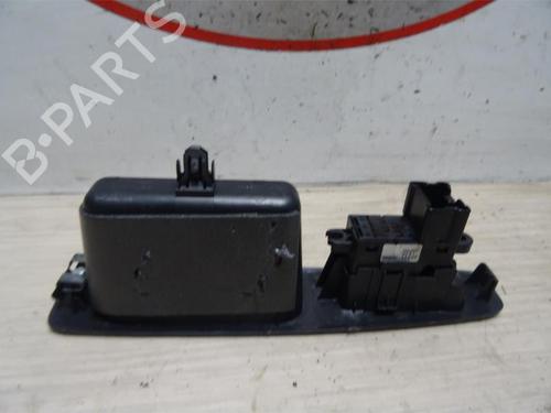 Right rear window switch NISSAN QASHQAI I (J10, NJ10) 1.5 dCi | BP12965943I28