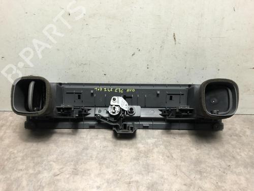 Used Air vent BMW 3 (E36) 325 tds (143 hp) 20620771