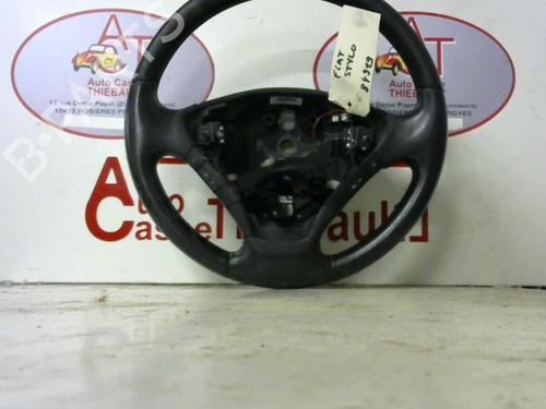 Used Steering wheel FIAT STILO (192_) 1.9 JTD (192_XE1A) (115 hp) 31196443