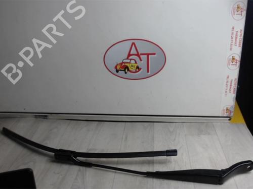 Used Front windshield wiper arm RENAULT TWINGO II (CN0_) 1.2 16V (CN0K, CN0V, CN0A) (76 hp) 13294027
