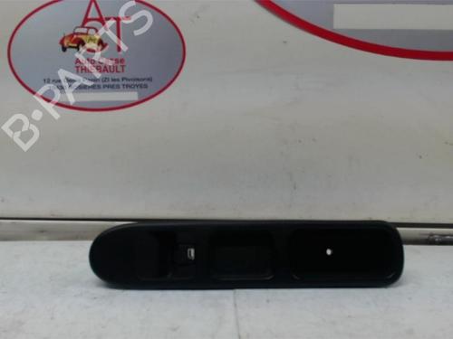 Used Right front window switch PEUGEOT 307 (3A/C) 1.6 HDi 110 (109 hp) 13266465
