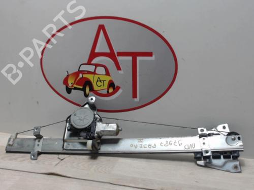 Used Front right window mechanism MITSUBISHI PAJERO CLASSIC (V2_W, V6_W, V7_W) 2.5 TD (V24W) (115 hp) 30782864