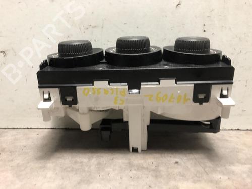 climate-control-citroen-c3-picasso-sh_-16-hdi-00006452n0-2008-20620737 main image