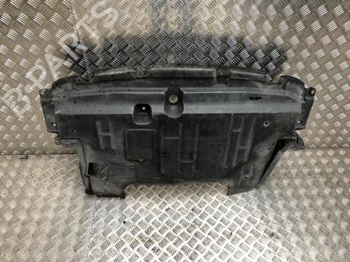 Used Underbody protection TOYOTA YARIS (_P9_) 1.4 D-4D (NLP90_, NLP90R) (90 hp) 31153730