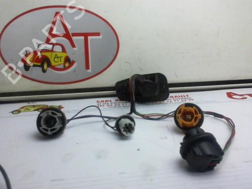 Used Licence plate light FORD FIESTA V (JH_, JD_) 1.4 TDCi (68 hp) 13290841
