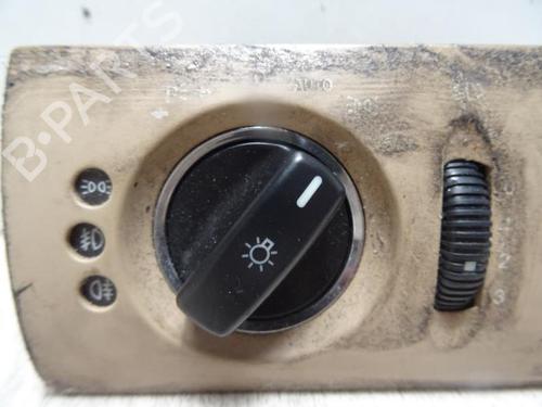 Used Headlight switch MERCEDES-BENZ M-CLASS (W164) ML 320 CDI 4-matic (164.122) (224 hp) 13035710