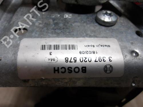 Used Front wiper motor PEUGEOT 206+ (2L_, 2M_) 1.4 i (2LKFWA, 2MKFWA) (75 hp) 13283165