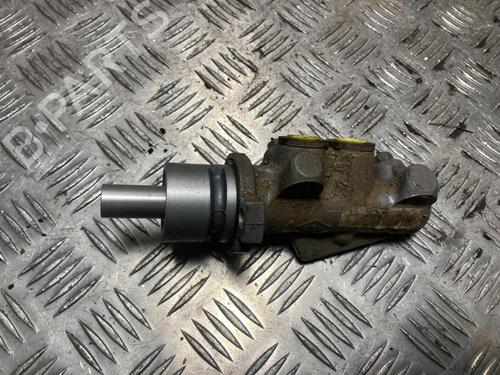 Brake master cylinder RENAULT KANGOO (KC0/1_) 1.9 dCi 4x4 | BP31021755M77