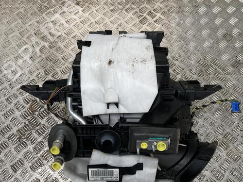 Used Heater matrix box Heater matrix box CITROËN C4 CACTUS 1.6 BlueHDi 100 (99 hp) 36320978 36320978
