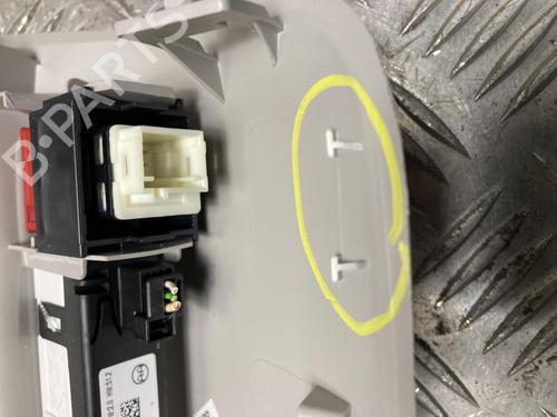 interior-roof-light-citroen-c4-cactus-2014-32519681 main image