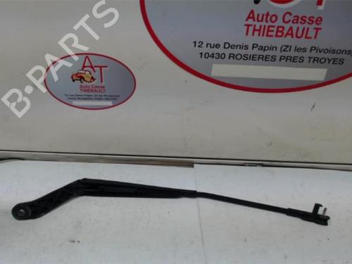 Used Front windshield wiper arm VW SHARAN (7M8, 7M9, 7M6) 1.9 TDI 4motion (115 hp) 13135895