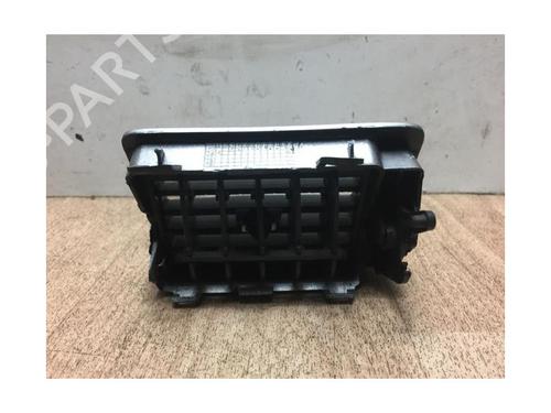 Air vent PEUGEOT 307 CC (3B) 2.0 HDi 135 | BP15967549I21