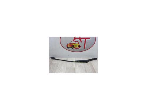 Used Front windshield wiper arm PEUGEOT 308 CC (4B_) 2.0 HDi (140 hp) 22990421