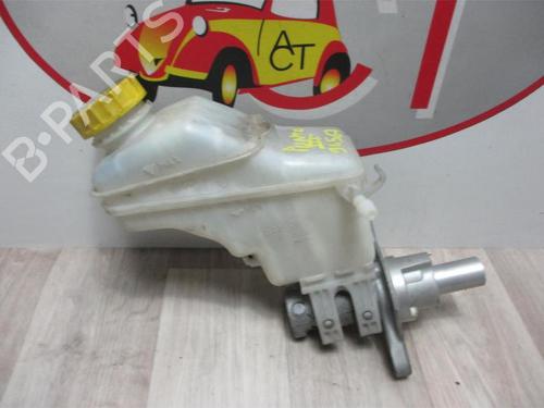 Used Brake master cylinder FIAT GRANDE PUNTO (199_) 1.3 D Multijet (75 hp) 25799693