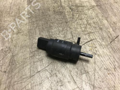 Pompe de lave-glace IVECO DAILY III Van 35 C 12 V, 35 S 12 V (AGKA43A2, AGKB43A2, AGKB46A2,... (116 hp) 23128382