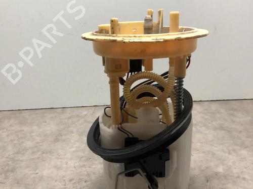 Used Fuel pump VW TIGUAN (AD1, AX1) 2.0 TDI (150 hp) 23036573