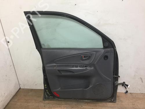 Left front door HYUNDAI TUCSON (JM) 2.0 CRDi All-wheel Drive | BP13288167C2